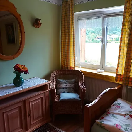 Dopplerhof's Staufenhaus Apartment *